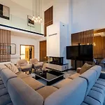 Prestige Vila Pag Town