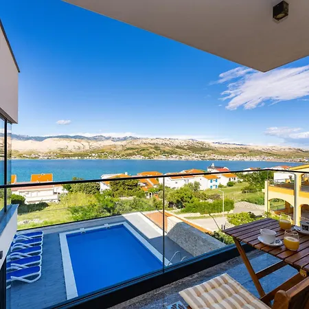 Prestige Villa *