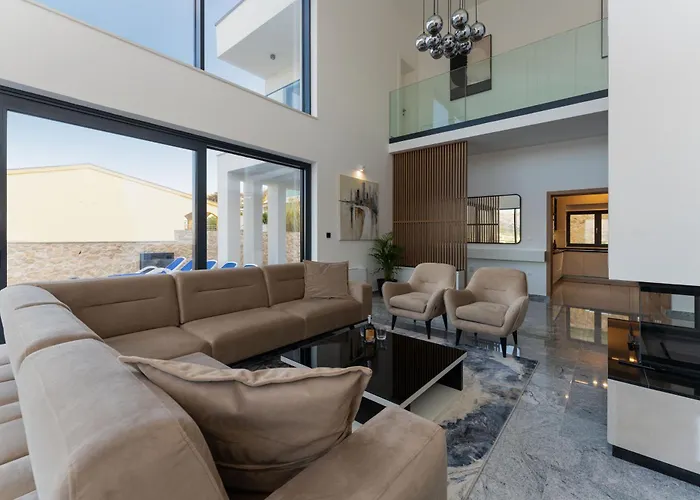 Prestige Vila Pag Town