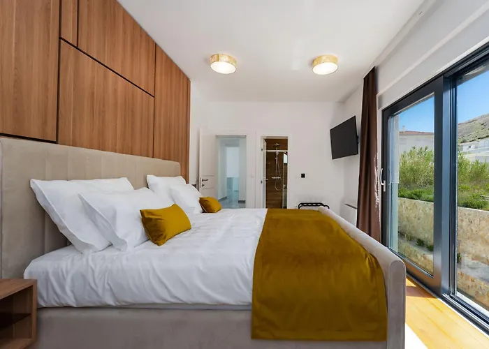 Villa Prestige Pag Town